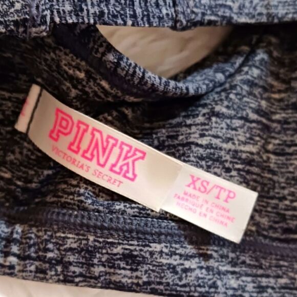 PINK Victoria Secret Sports Bra NWOT XSMALL - Picture 11 of 11